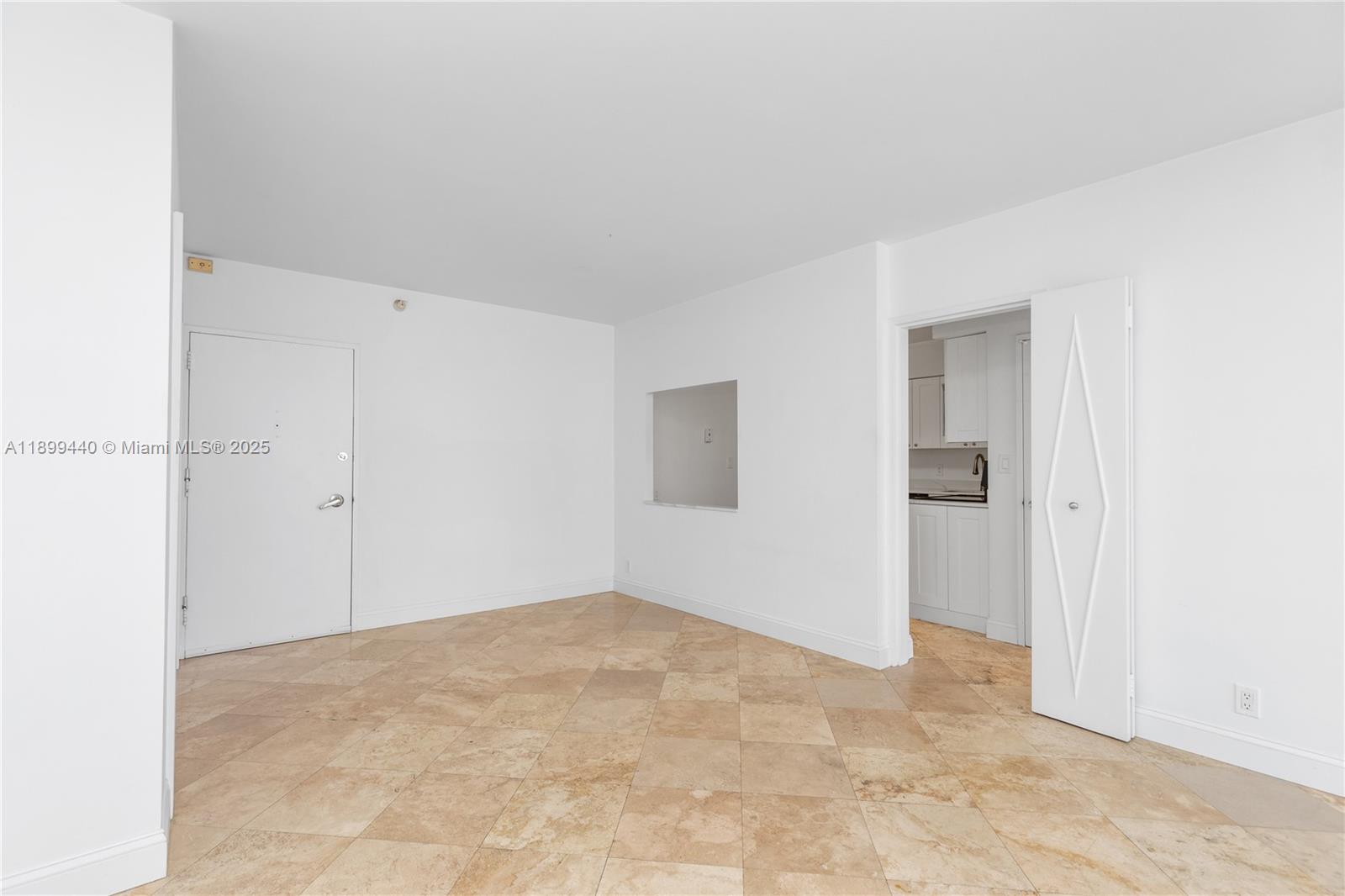 5700 Collins Avenue, Unit 10D Miami Beach, FL 33140 - Photo 12 of 47 a view of an empty room