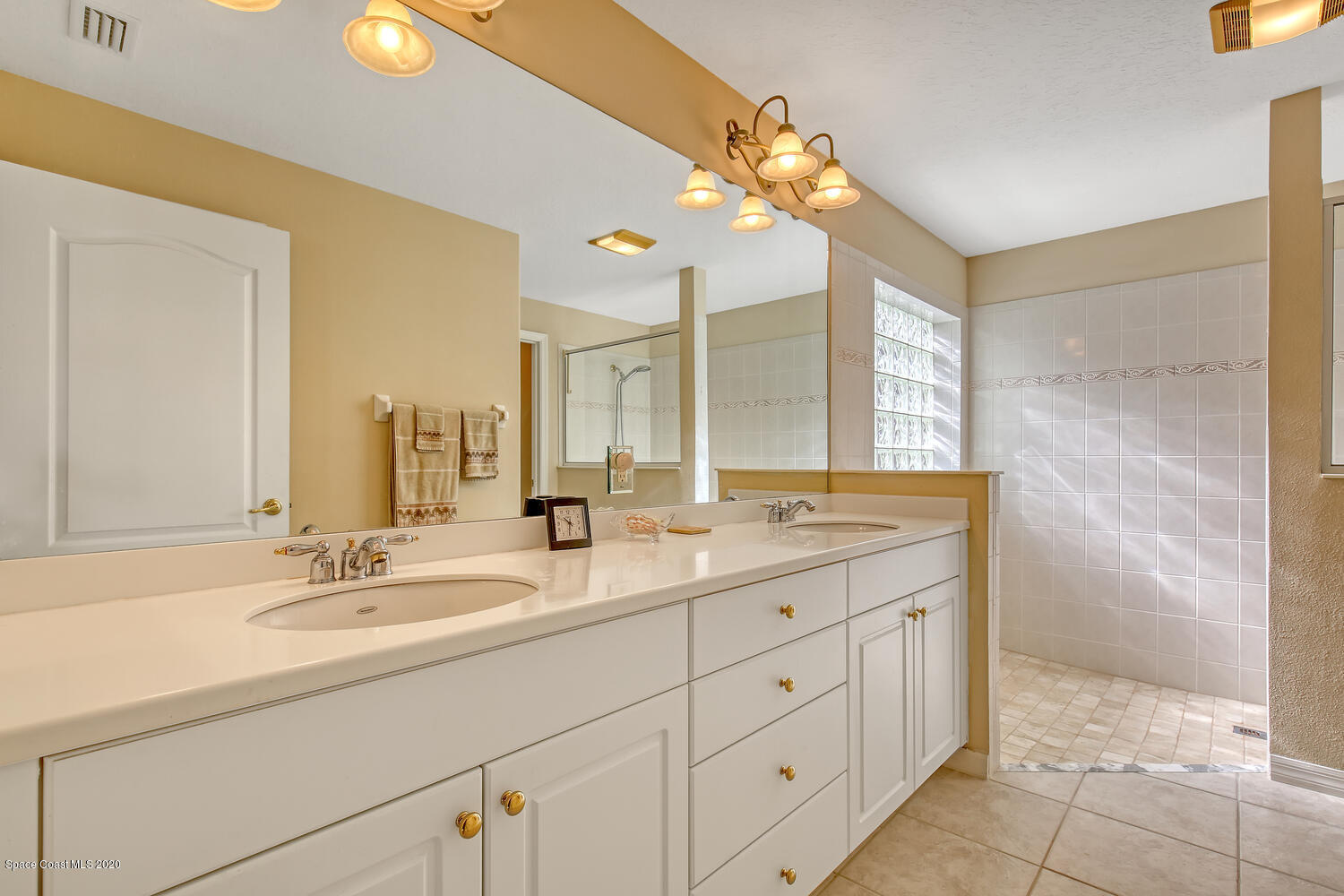 2872 Boddington Way Melbourne, FL 32940 - Photo 13 of 26 Master Bath