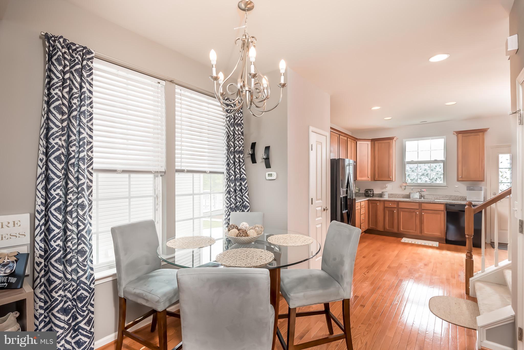 8339 Scotland Loop Manassas, VA 20109 - Photo 7 of 23 Dining Room