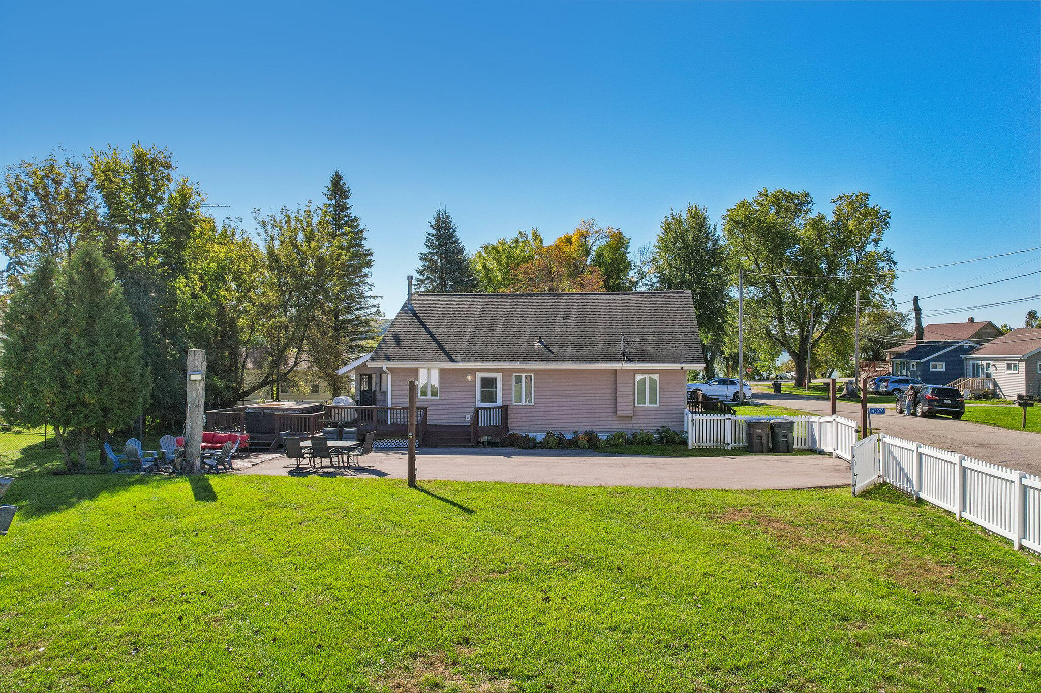 N3070 Tamarack Road Lake Geneva, WI 53147 - Photo 37 of 56 43-web-or-mls-N3070 Tamarack Rd-S0710-04