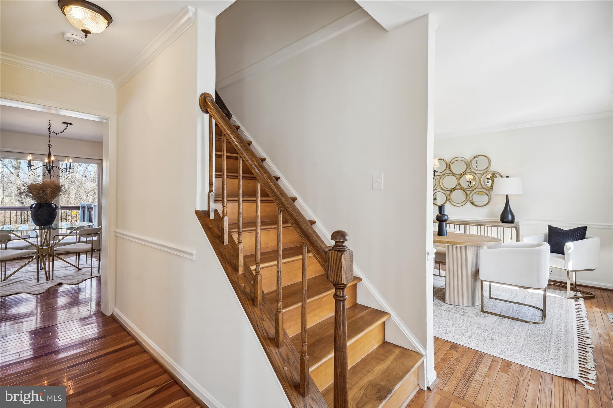 408 Talahi Road Southeast Vienna, VA 22180 - Photo 16 of 58 Foyer
