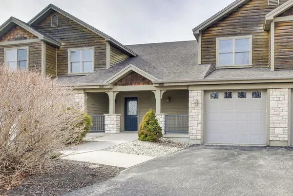 $375,000 | 7585 Meadow Ridge Road, Unit J40, Egg Harbor, WI 54209