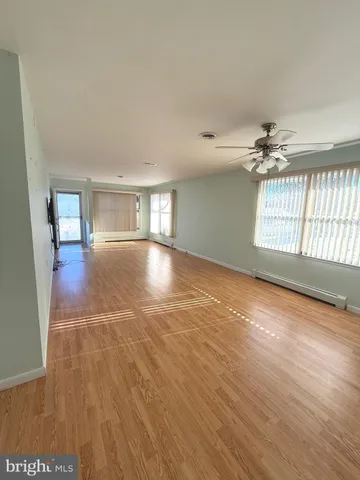 $229,000 | 18 Magnolia Road, Manahawkin, NJ 08050