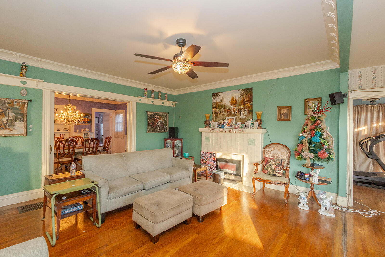 13429 Bailey Street Whittier, CA 90601 - Photo 11 of 54 a living room with furniture and a flat screen tv