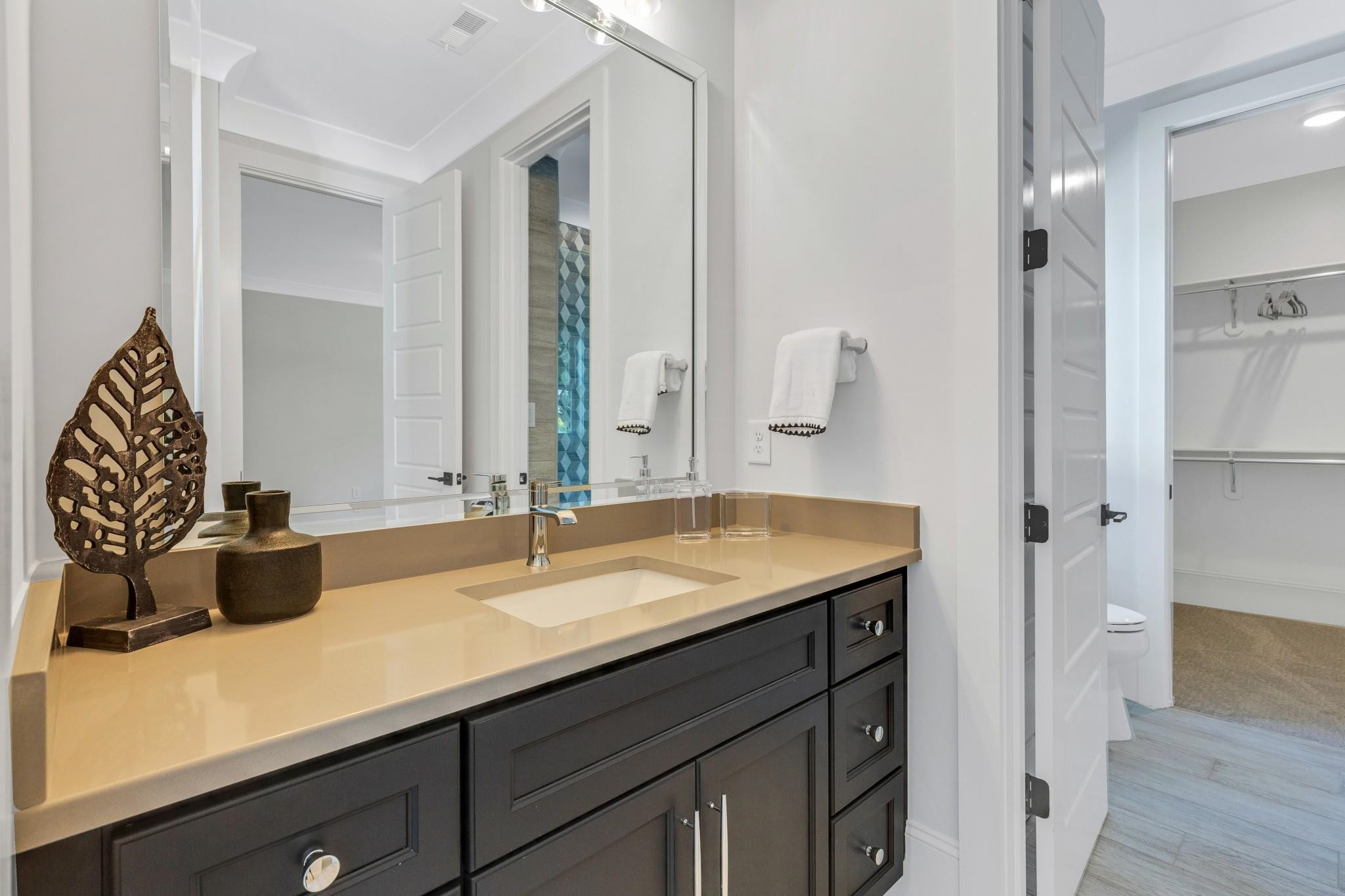 115 Crestview Road Raleigh, NC 27609 - Photo 39 of 42 Additional Full Bath