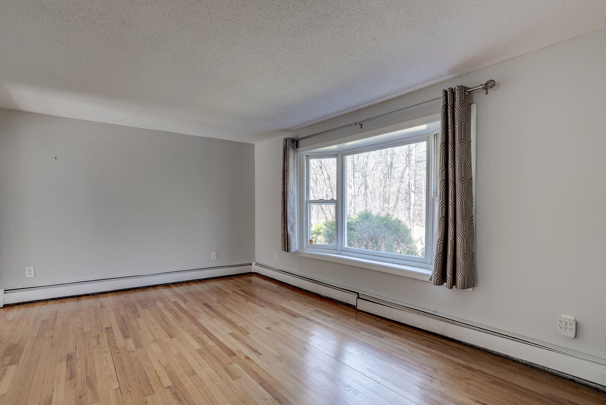 22 B Circle Drive Litchfield, NH 03052 - Photo 12 of 20