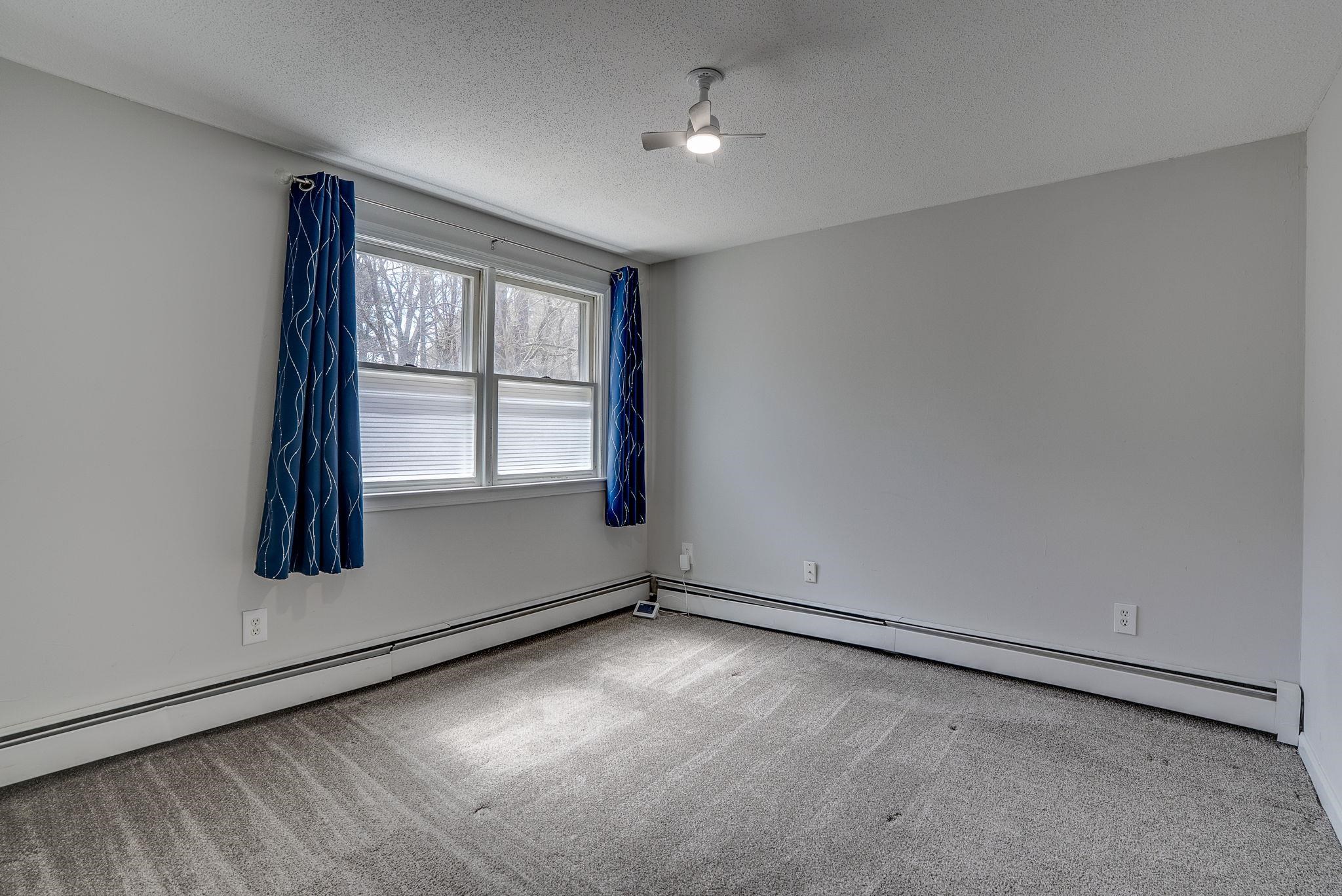 22 B Circle Drive Litchfield, NH 03052 - Photo 16 of 20