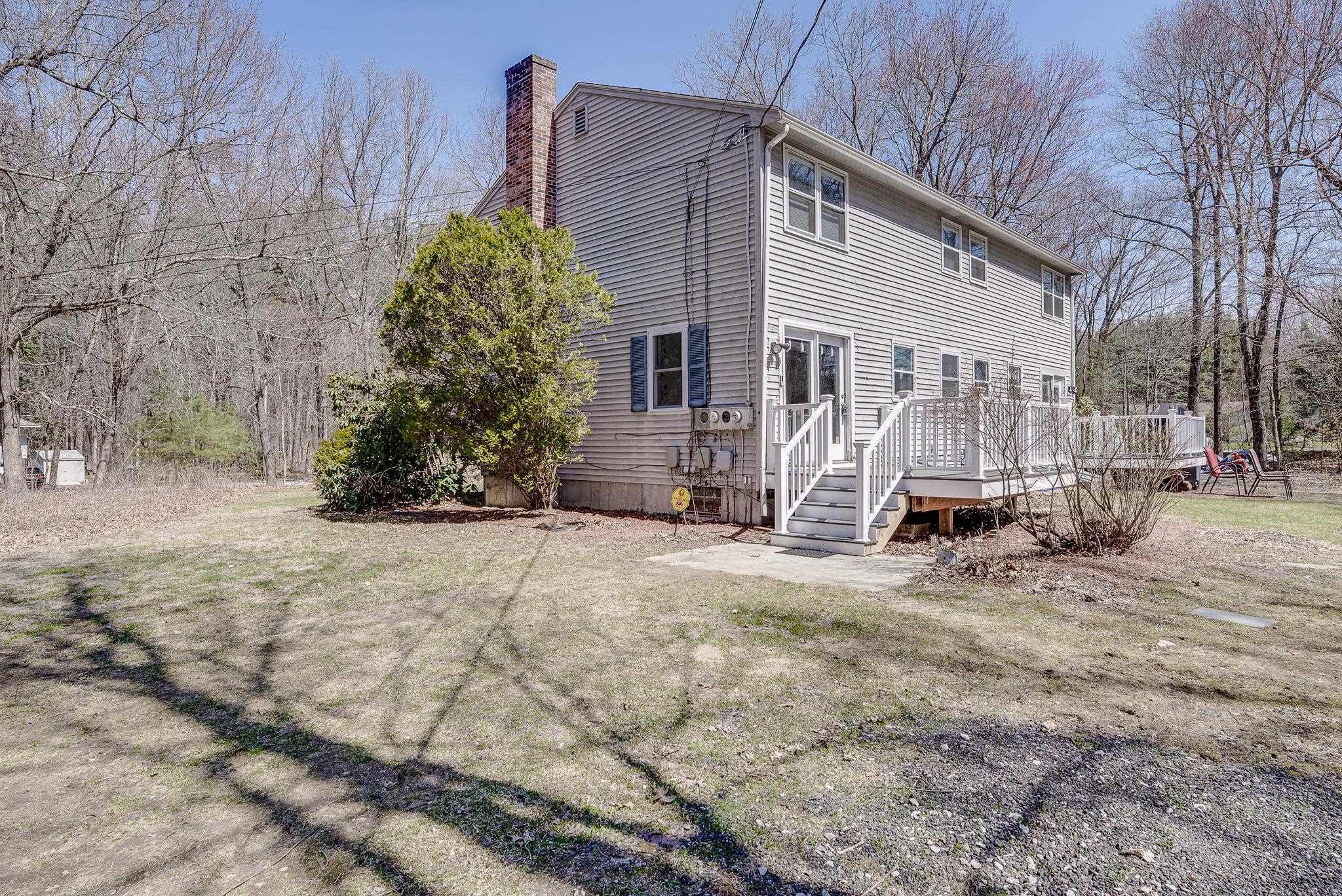 22 B Circle Drive Litchfield, NH 03052 - Photo 3 of 20