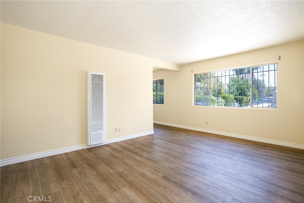 6707 Perry Road Bell Gardens, CA 90201 - Photo 11 of 35