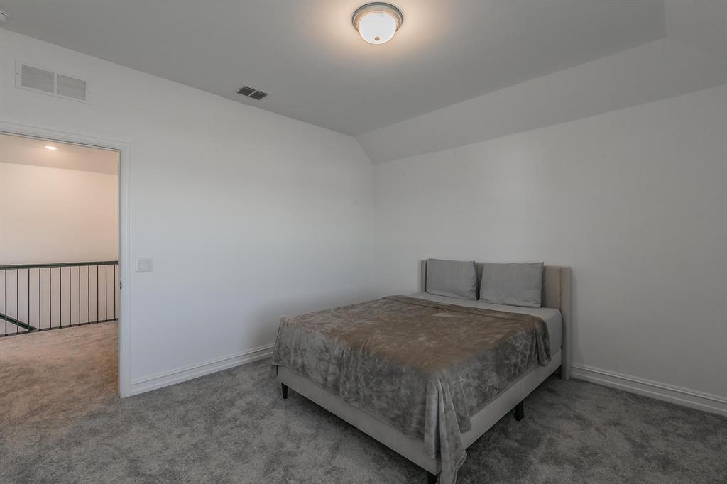 4305 Noble Lane Midlothian, TX 76065 - Photo 34 of 40 a bedroom with a bed and a window