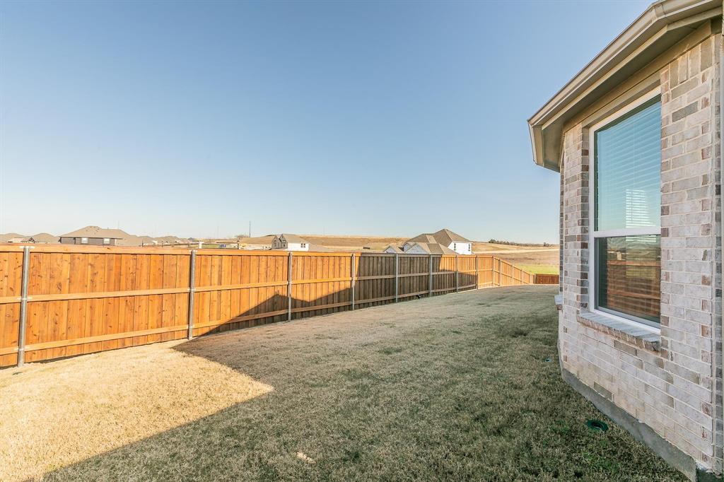 4305 Noble Lane Midlothian, TX 76065 - Photo 36 of 40 a view of a terrace with a ocean view