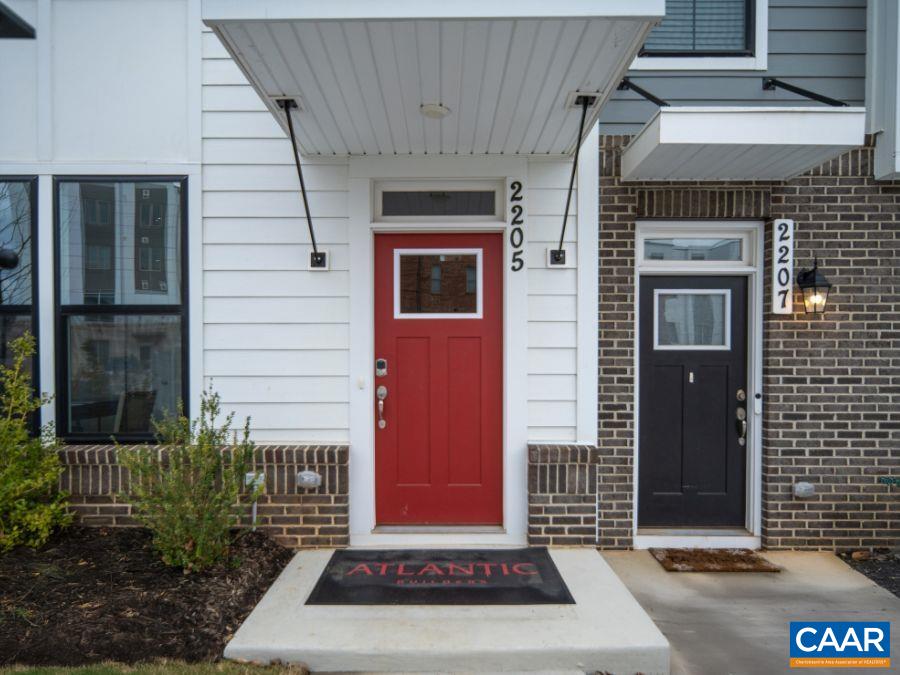 2205 Swallowtail Street Charlottesville, VA 22902 - Photo 7 of 8