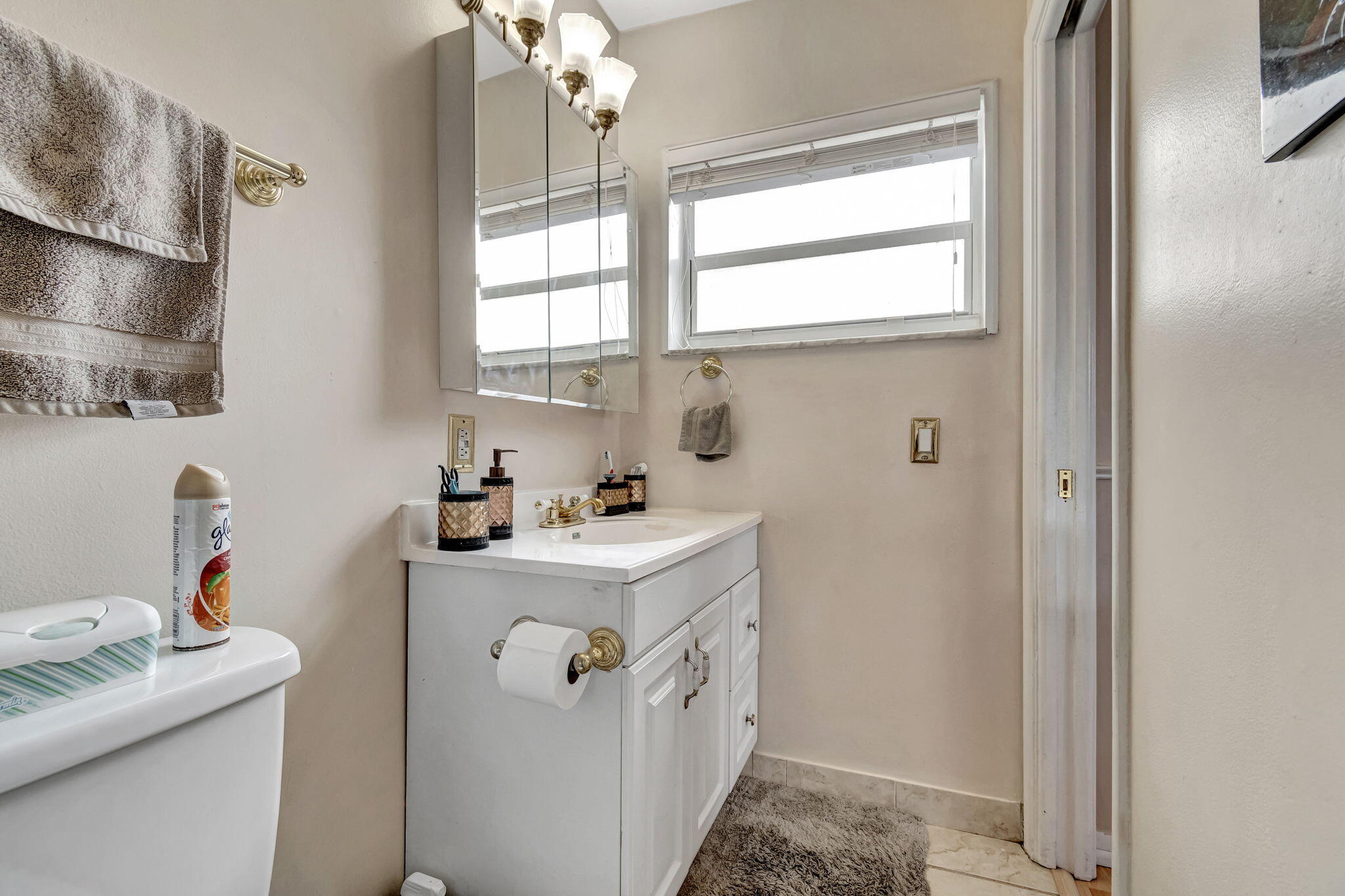 4557 Avalon Street Boca Raton, FL 33428 - Photo 24 of 47 27-web-or-mls-DSC_6446