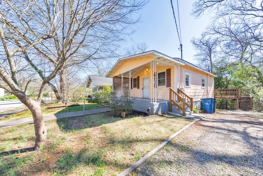 1776 Spring Avenue Atlanta, GA 30344 - Photo 2 of 31