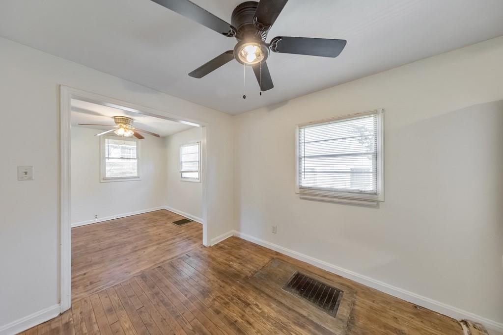 1776 Spring Avenue Atlanta, GA 30344 - Photo 9 of 31
