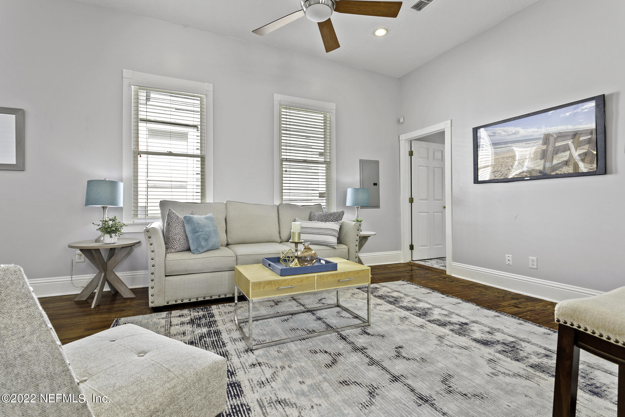 443 East 3rd Street Jacksonville, FL 32206 - Photo 14 of 38 Check Out Those Soaring Ceilings