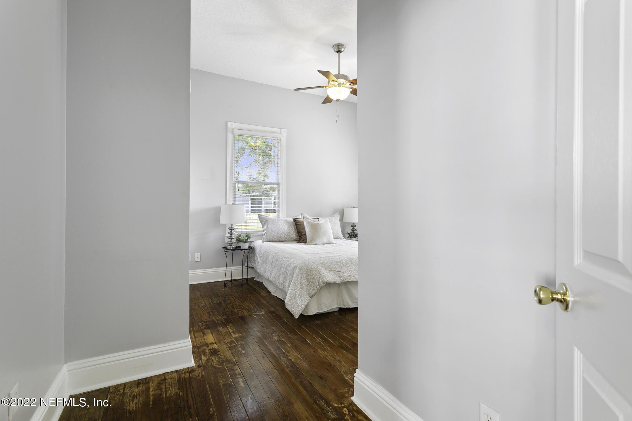443 East 3rd Street Jacksonville, FL 32206 - Photo 28 of 38 Owner's Suite