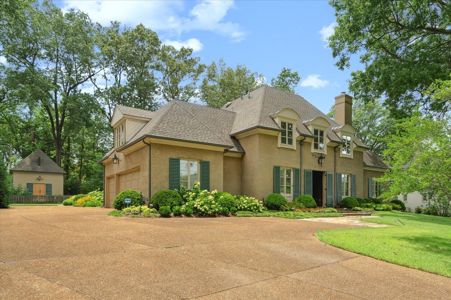 5325 Normandy Road Memphis, TN 38120 - Photo 2 of 40 Gallery Image 2
