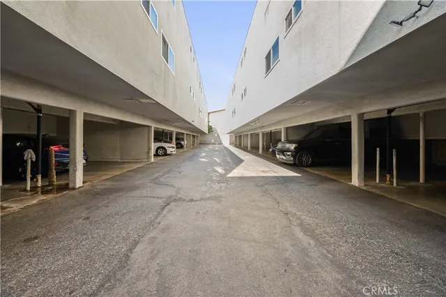 $2,195 | 3649 Emerald Street, Unit 125, Torrance, CA 90503