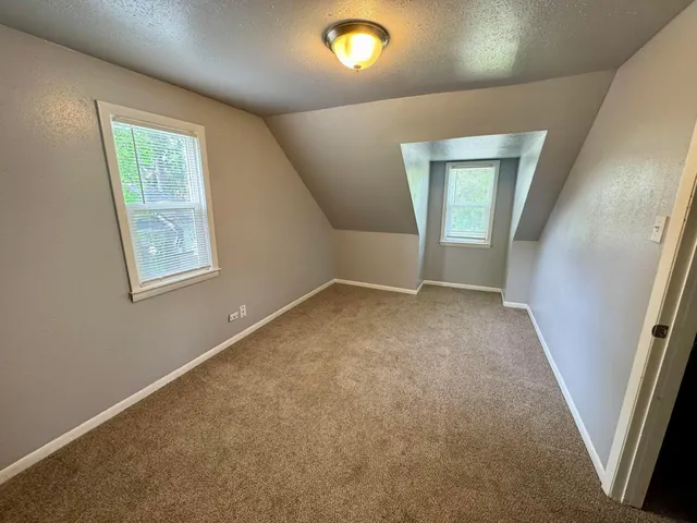 $129,900 | 3223 West Fairmount Avenue, Milwaukee, WI 53209