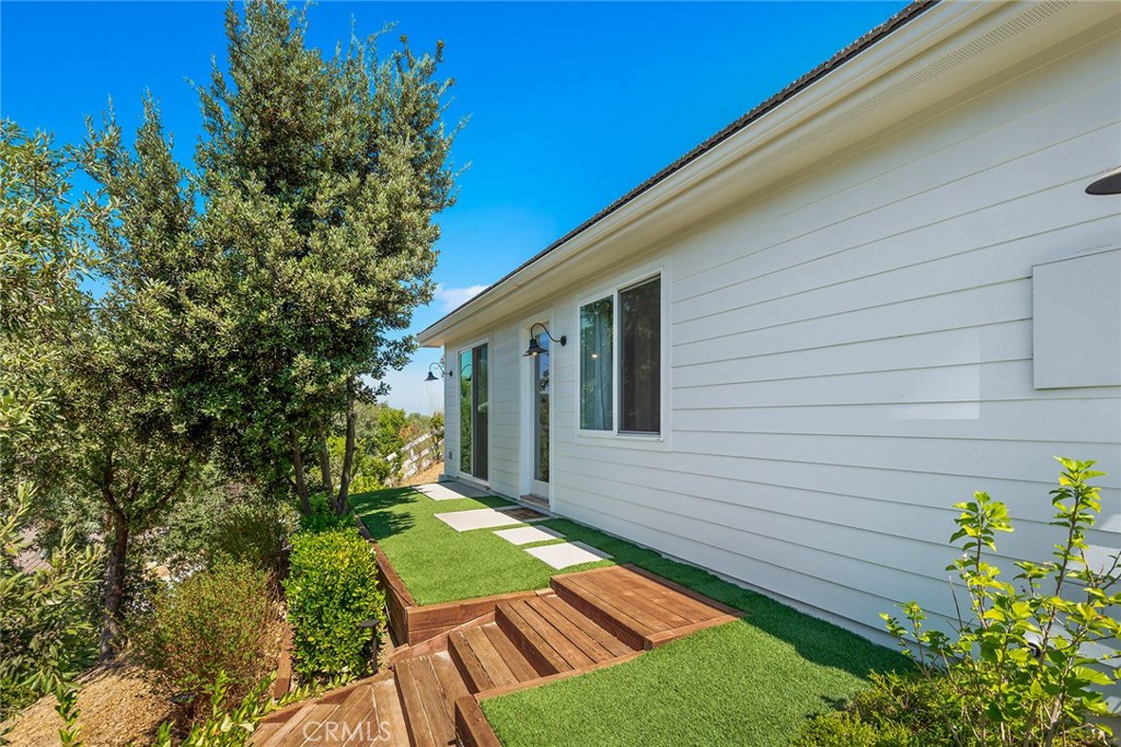 5600 Round Meadow Road Hidden Hills, CA 91302 - Photo 23 of 50