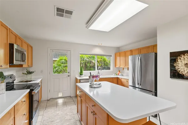 $885,000 | 91-0247 Lukini Place, Unit 31, Ewa Beach, HI 96706