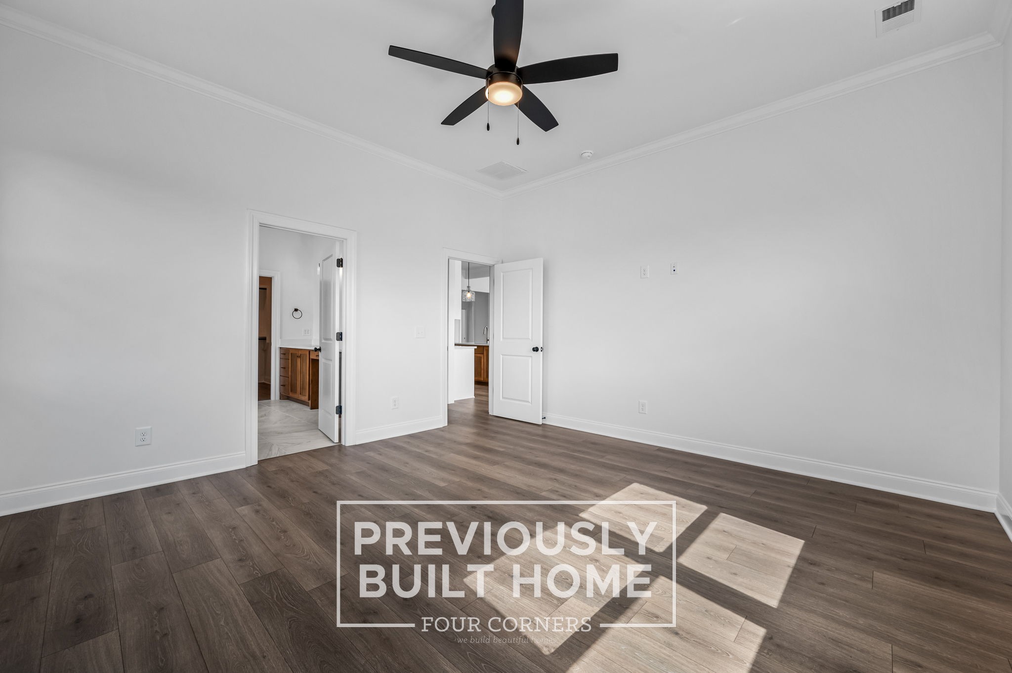 4209 McCown Way Murfreesboro, TN 37127 - Photo 17 of 34 a view of a livingroom with a chandelier fan