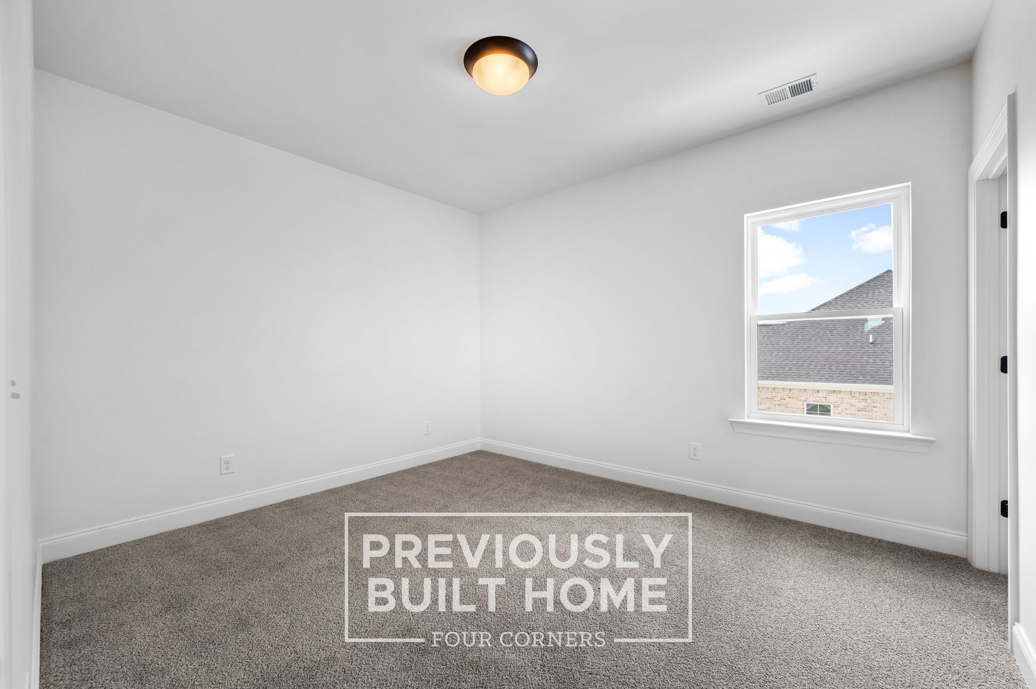 4209 McCown Way Murfreesboro, TN 37127 - Photo 28 of 34 a view of a hallway with a window