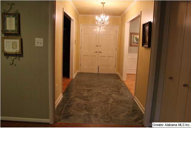 804 Cherokee Drive Sylacauga, AL 35150 - Photo 13 of 23