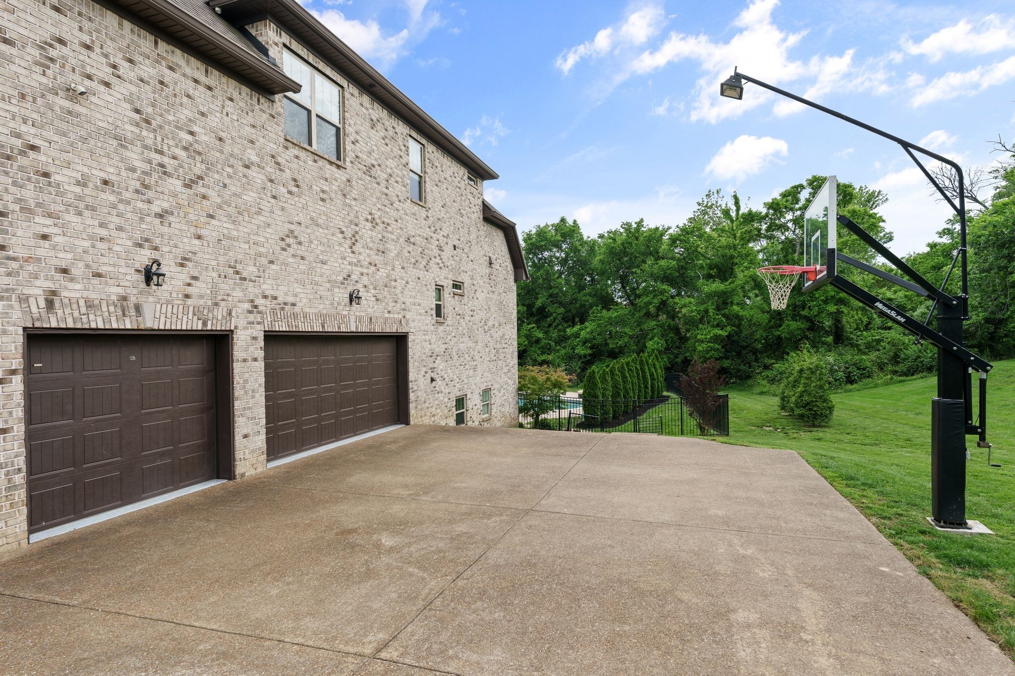 8027 Puddleduck Lane Spring Hill, TN 37174 - Photo 12 of 88