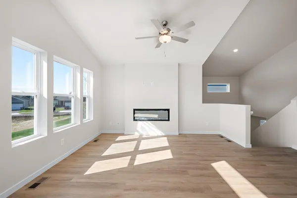 $414,900 | 724 Spruce Street North, Cambridge, MN 55008