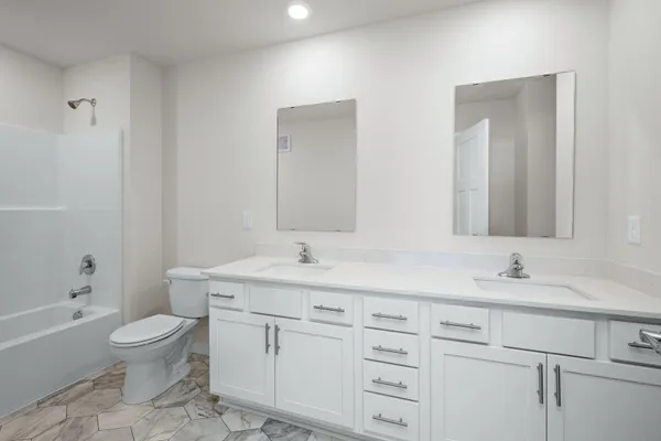 $414,900 | 724 Spruce Street North, Cambridge, MN 55008