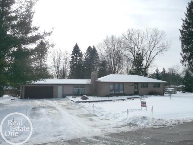 365 Willow Tree Lane Rochester Hills, MI 48306 - Photo 4 of 26