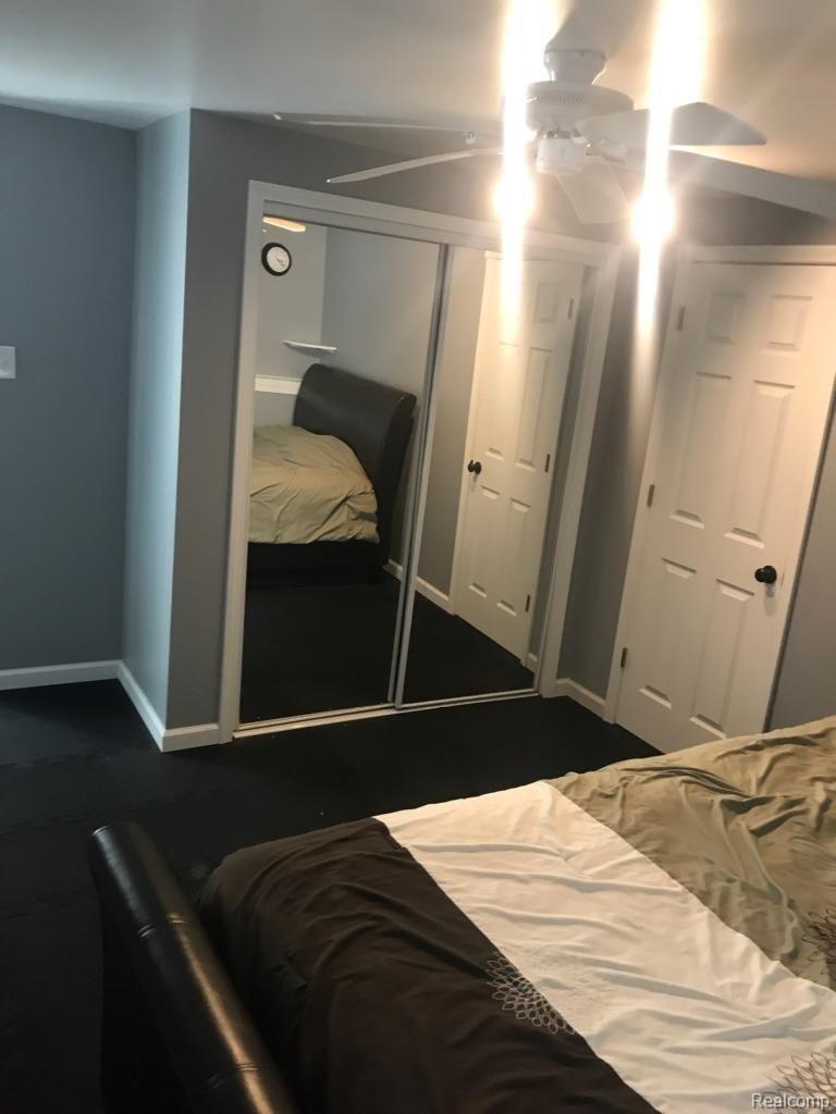 32151 Covington Road Rockwood, MI 48173 - Photo 9 of 30 BEDROOM 2 (2).jpg