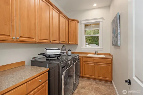 $2,850,000 | 9723 218th Place Northeast, Redmond, WA 98053