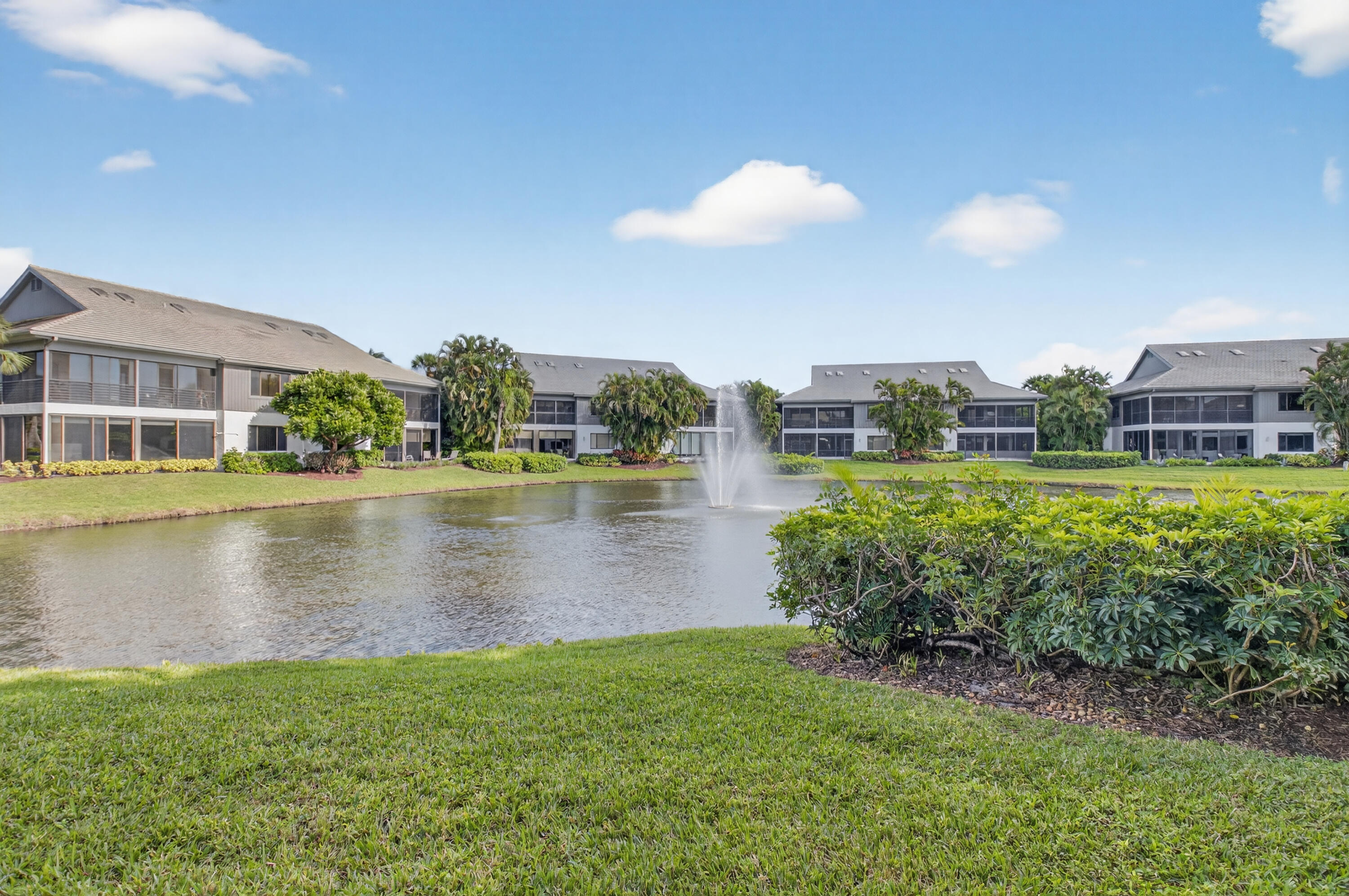 21222 Clubside Drive, Unit D Boca Raton, FL 33434 - Photo 14 of 61 DSC_0458