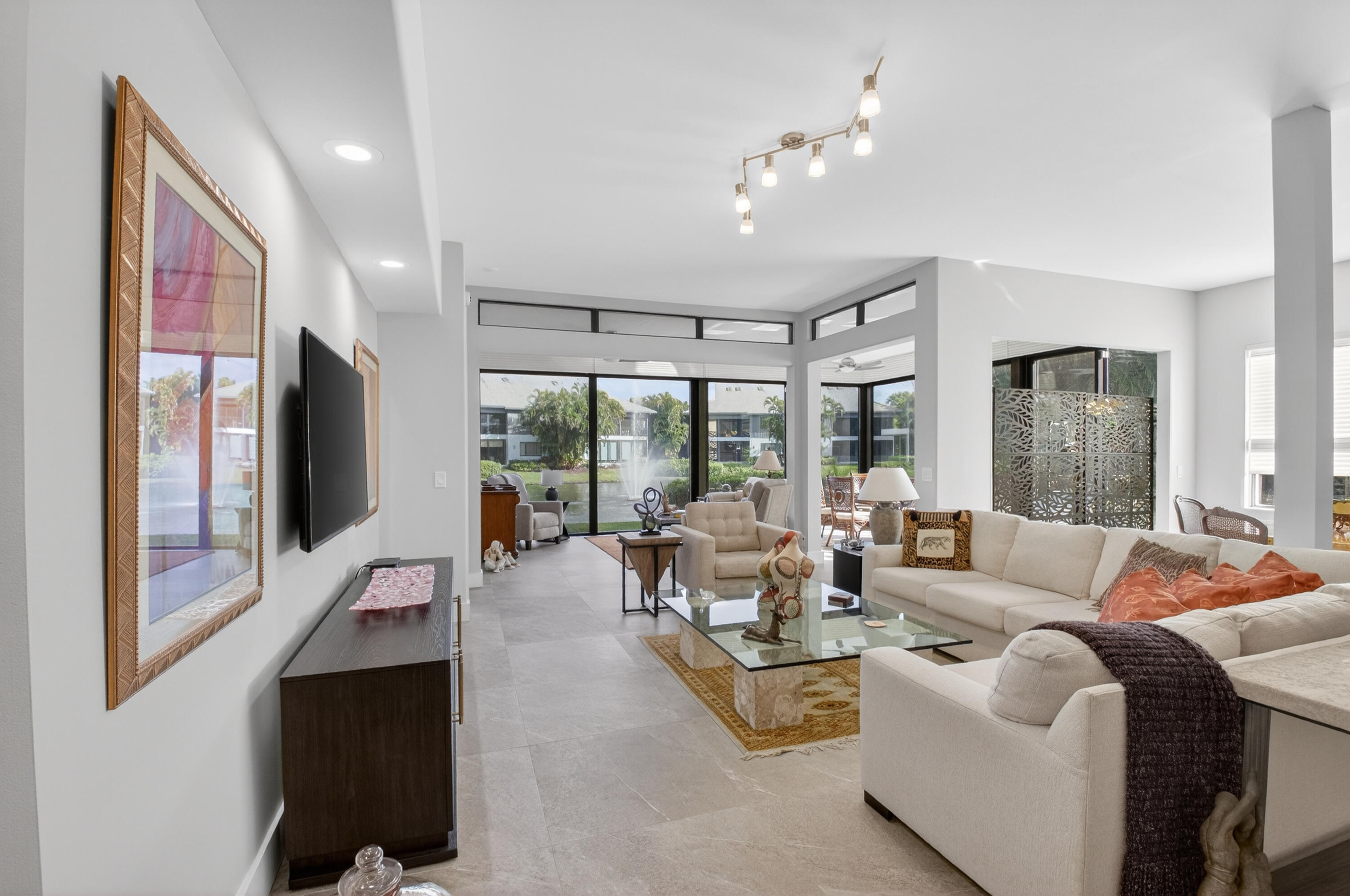 21222 Clubside Drive, Unit D Boca Raton, FL 33434 - Photo 9 of 61 DSC_0416