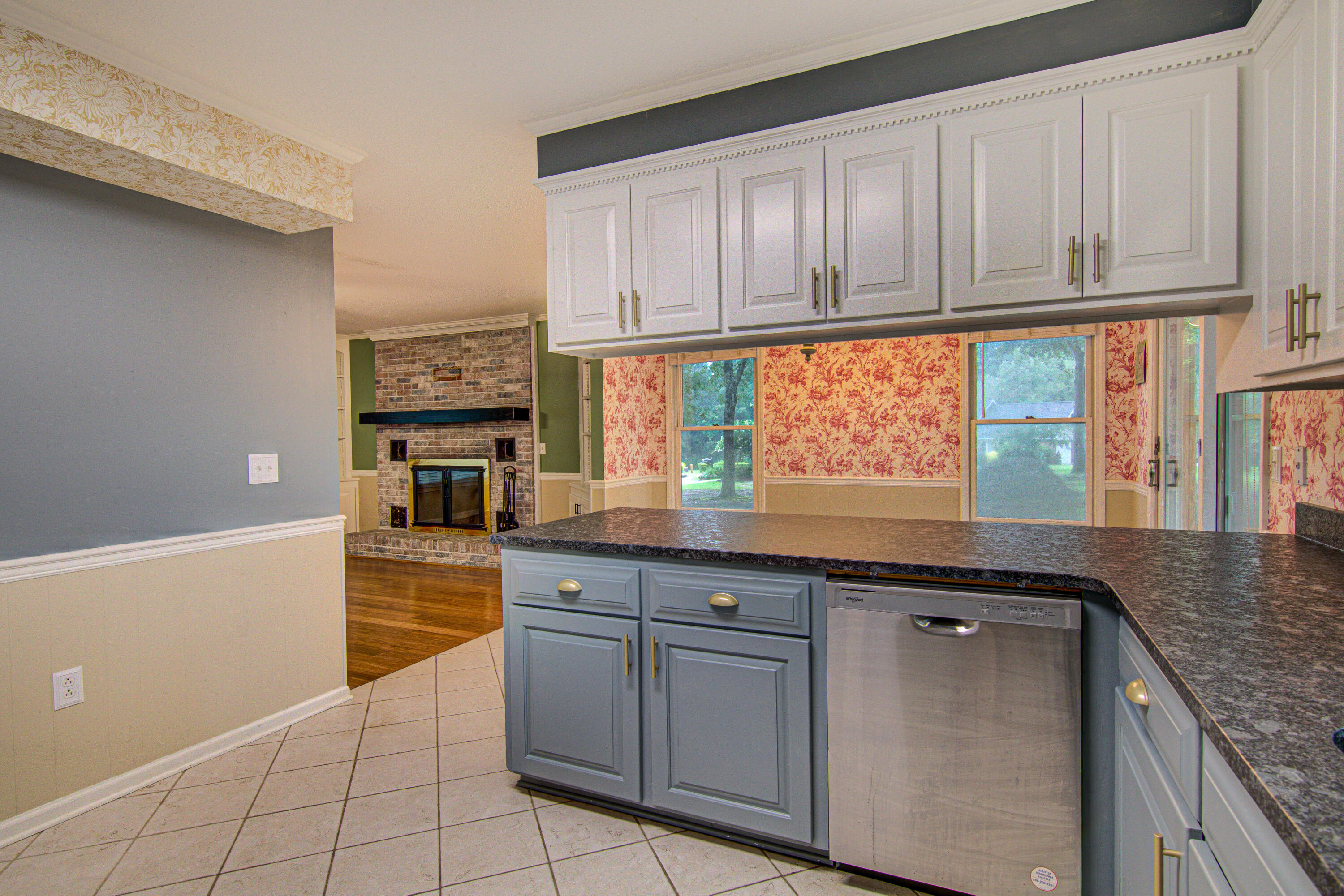 2315 Treetop Lane Sumter, SC 29154 - Photo 9 of 44 2315 Treetop-34