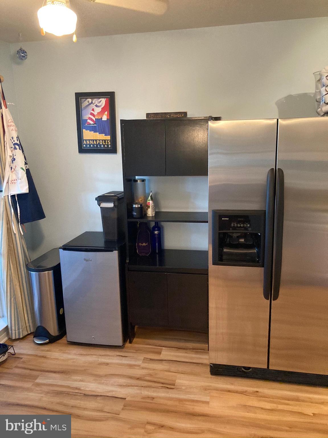 656 Howards Loop Annapolis, MD 21401 - Photo 24 of 59 Second Floor Kitchen