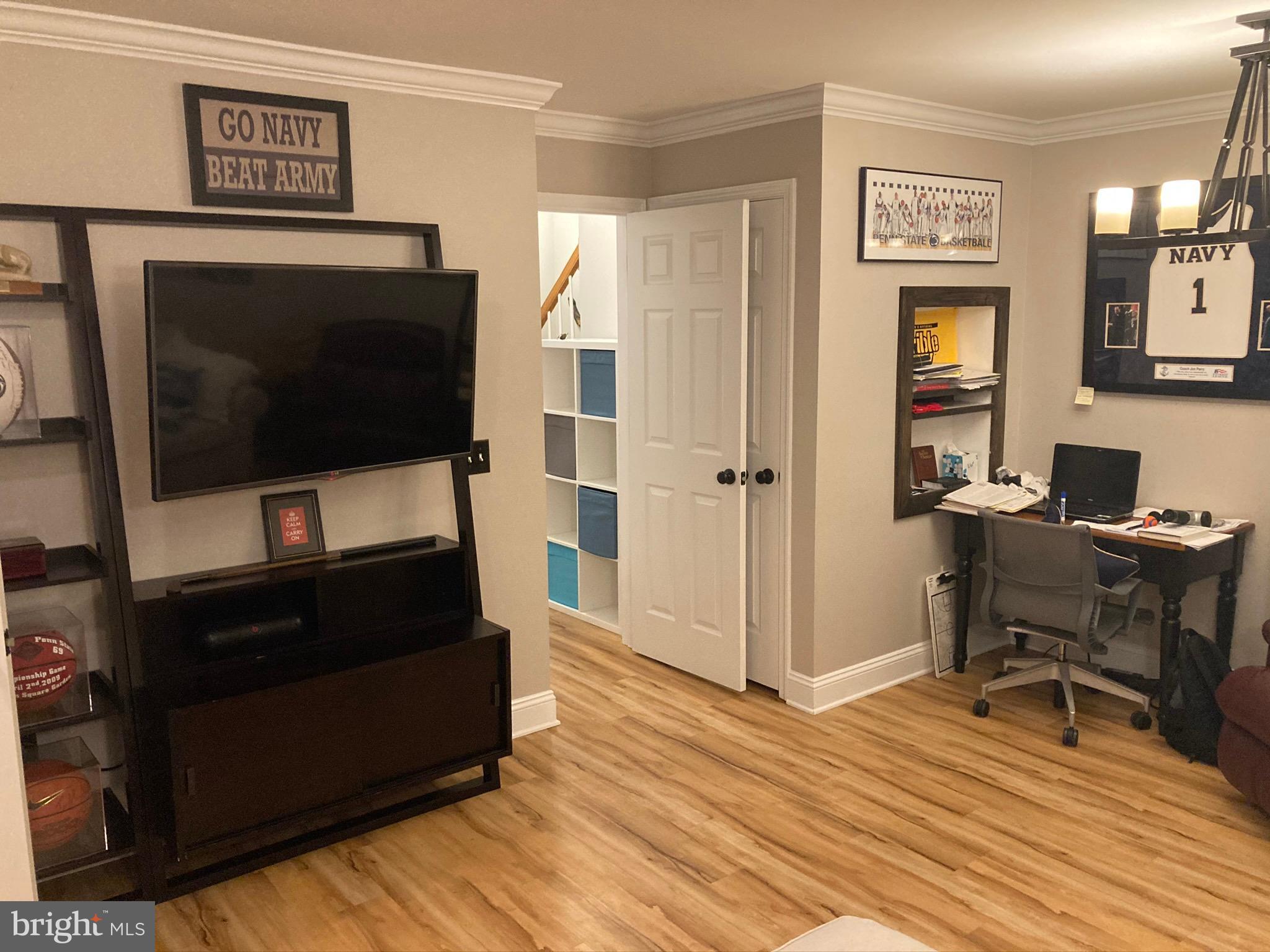 656 Howards Loop Annapolis, MD 21401 - Photo 7 of 59 First Floor Rec Room/Office