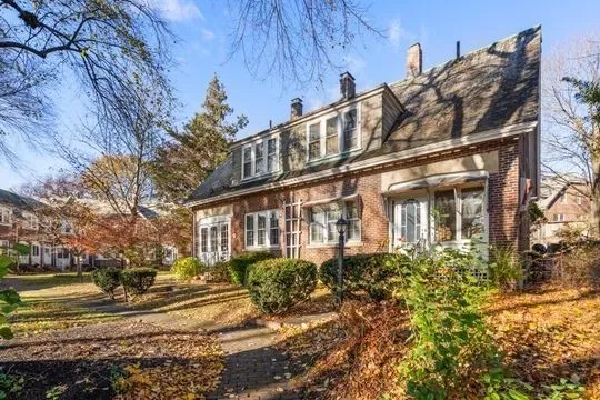 $580,000 | 50 Southbourne Road, Boston, MA 02130