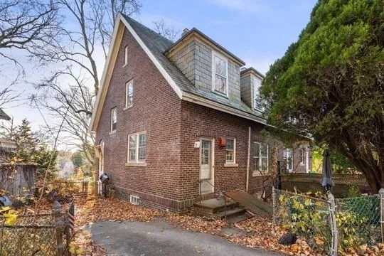 $580,000 | 50 Southbourne Road, Boston, MA 02130