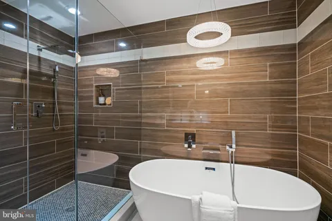 $850,000 | 7822 Oracle Place, Potomac, MD 20854