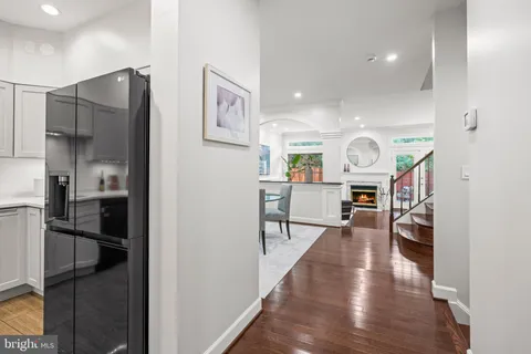 $850,000 | 7822 Oracle Place, Potomac, MD 20854