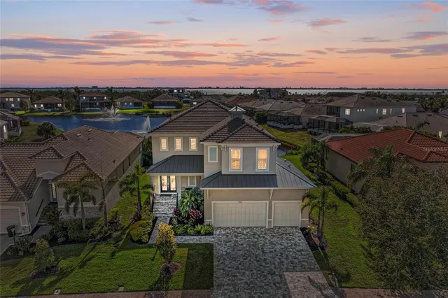 $1,585,000 | 5822 Title Row Drive, Bradenton, FL 34210