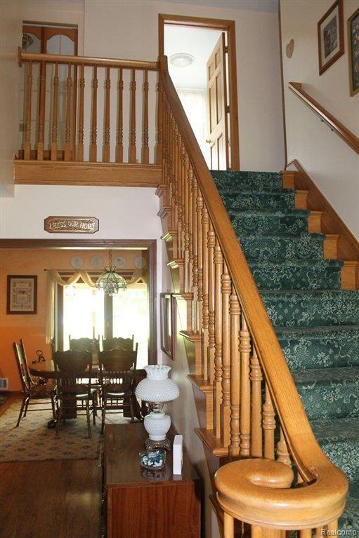 1105 Miller Road Allenton, MI 48002 - Photo 18 of 25 18-Foyer.jpg