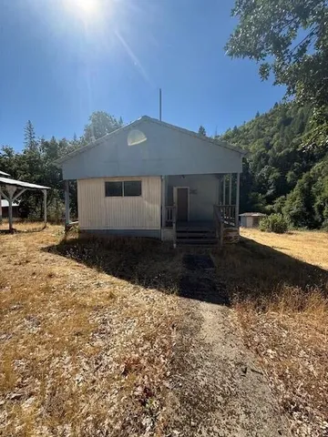 $99,000 | 26410 Highway 3, Douglas City, CA 96024