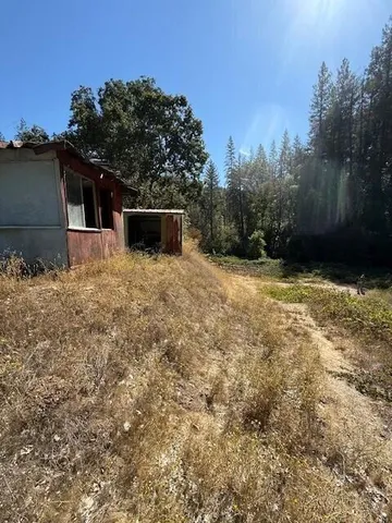 $99,000 | 26410 Highway 3, Douglas City, CA 96024