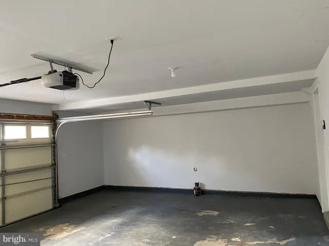 $3,300 | 42060 Fremont Preserve Square, Aldie, VA 20105