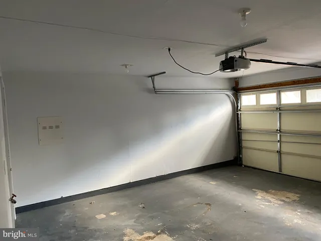 $3,300 | 42060 Fremont Preserve Square, Aldie, VA 20105